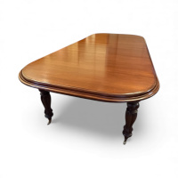 Extendable dining table, 6 chairs and 2 carvers thumbnail