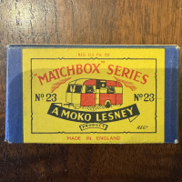 1950âs Matchbox MOKO Lesney No. 23 Berkeley Cavalier Caravan thumbnail