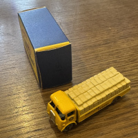 Matchbox MOKO Lesney No.51, Portland Cement Lorry thumbnail