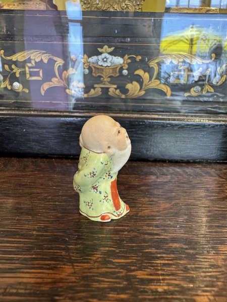 5 Chinese porcelain good luck charms