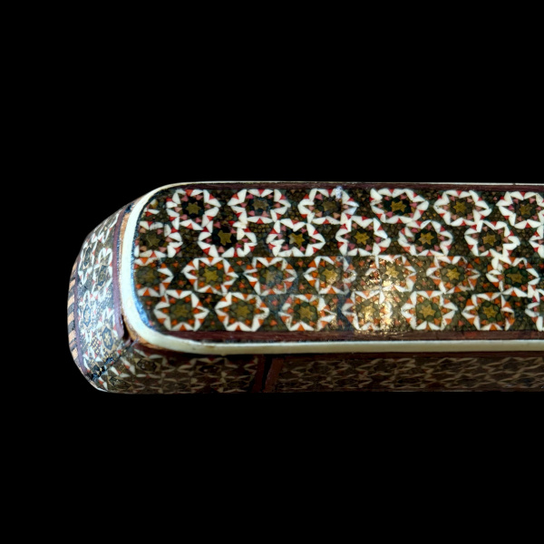 Persian inlaid pen box depicting hunting scenes